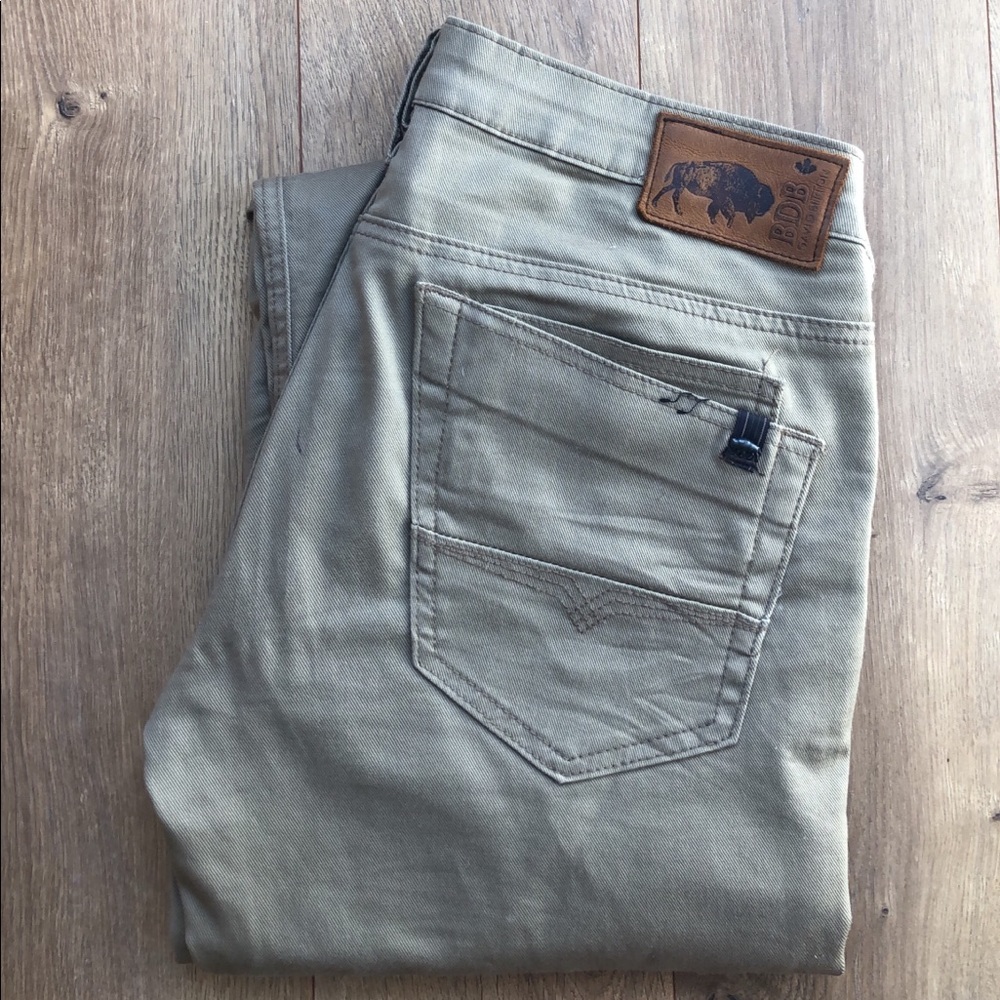 Buffalo Slim Straight